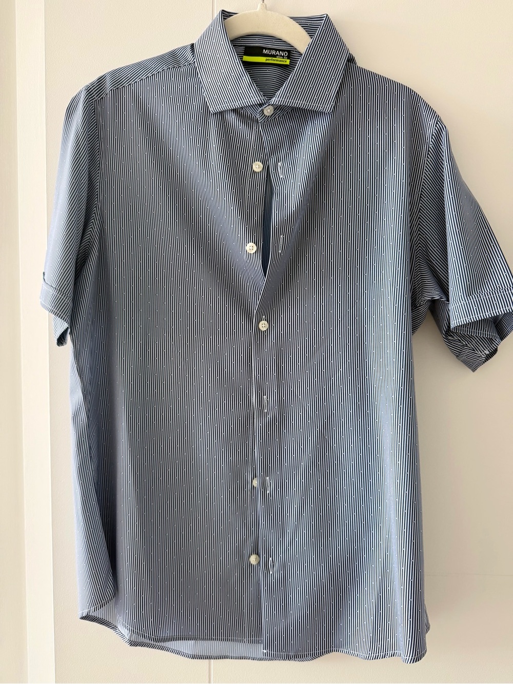 Murano Men's Blue Pinstripe Short Sleeve Button-Up Shirt